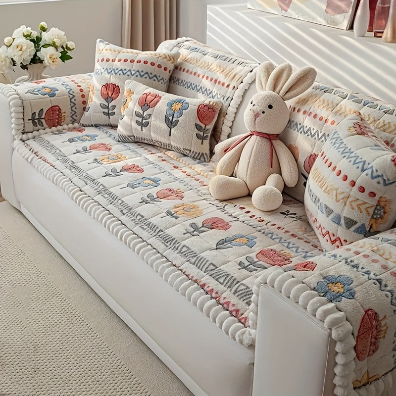 One Piece of Milk Velvet Bohemian Sofa Cover That Is Cozy, Warm, And Fashionable, Featuring a Beautiful Floral Design for an Artistic Flair. It Is Machine Washable And Easy to Maintain, Suitable for Two to Four-Seater Sofas