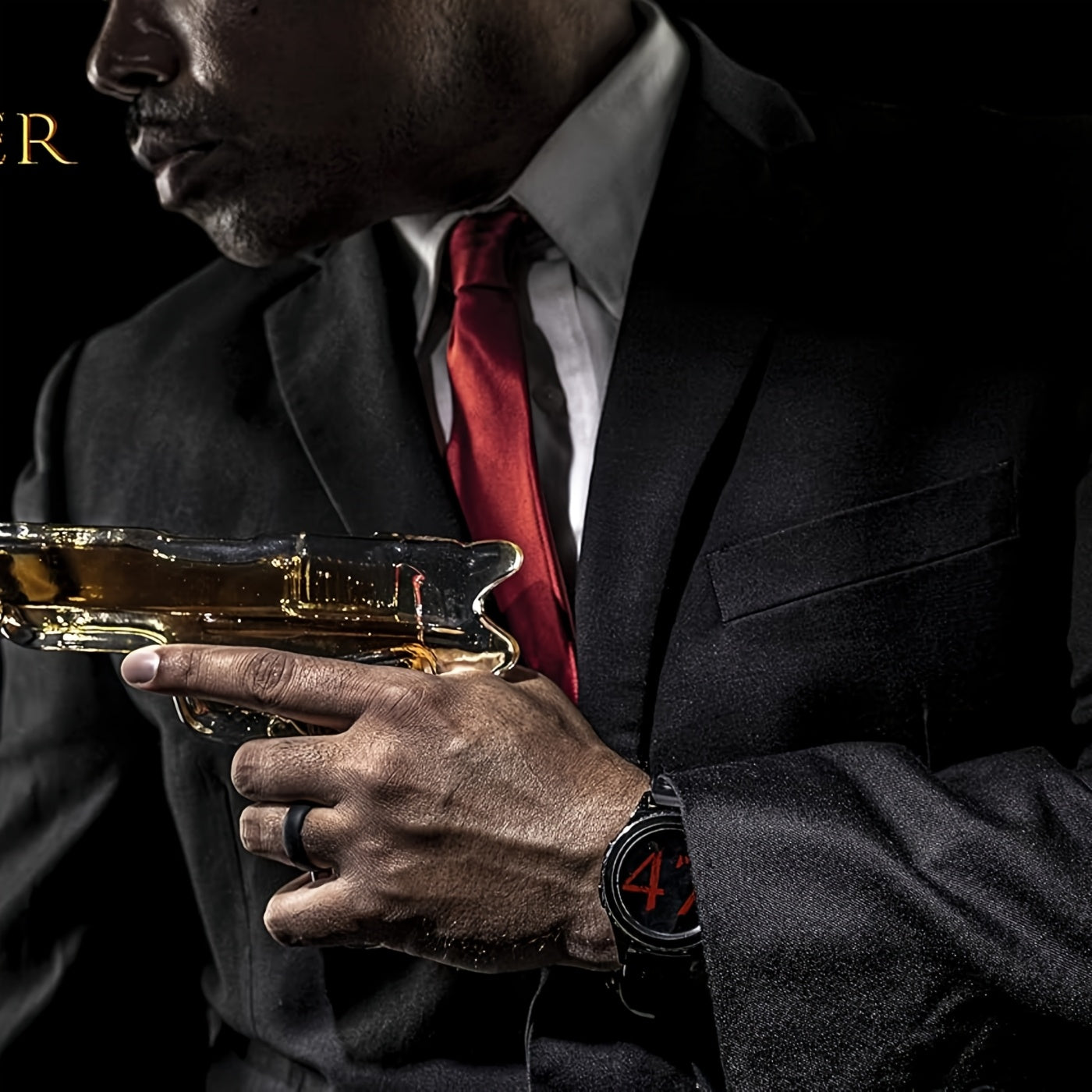 A Gift for A for Man's Father, A 10 Ounce Whiskey Gun Sobering Up Set+2 Bullet Cups - A Unique Birthday Handgun Gift for Men's Valentine's Day, A Whiskey Sobering Up Set, Creative Ornaments, A Novel Pouring Device, And A Home Bar Cold Drink Machine