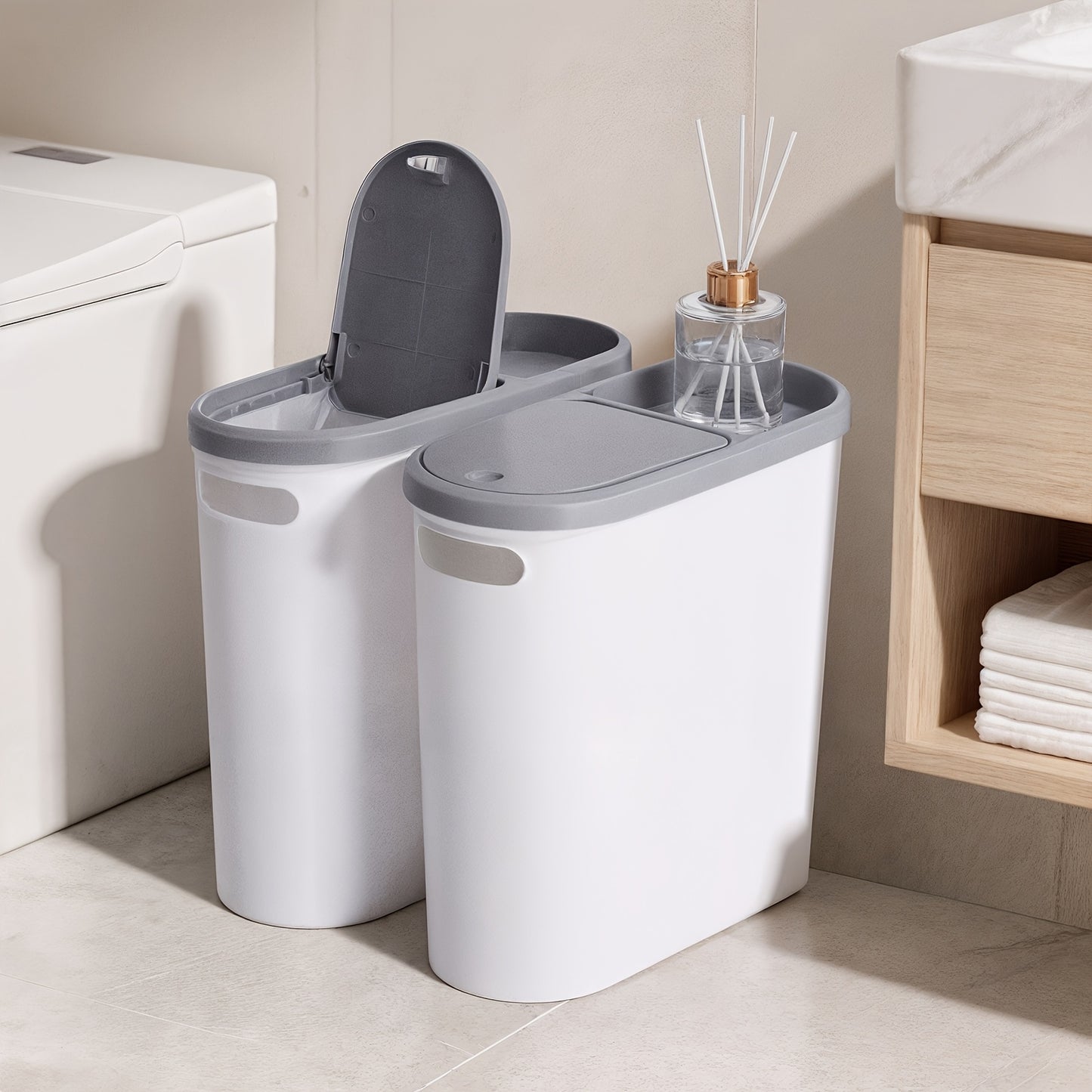 2/1pc Compact And Durable Plastic Bathroom Trash Can | with Built-In Handles, Rustproof, Space-Saving Design, Ideal for Small Spaces in Bathroom, Laundry, And Home Office(Includes Trash Bags)