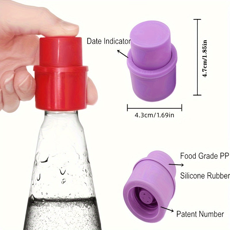 3-Pack of Soda Bottle Caps - Squeeze Caps to Restore Bubbles And Lock in Freshness - Leak-Proof Seal - Easy to Identify in Black, Red, And Black-And-Red Combinations - Suitable for Refrigerator, Travel, And Outdoor Use, The Perfect Christmas Gift