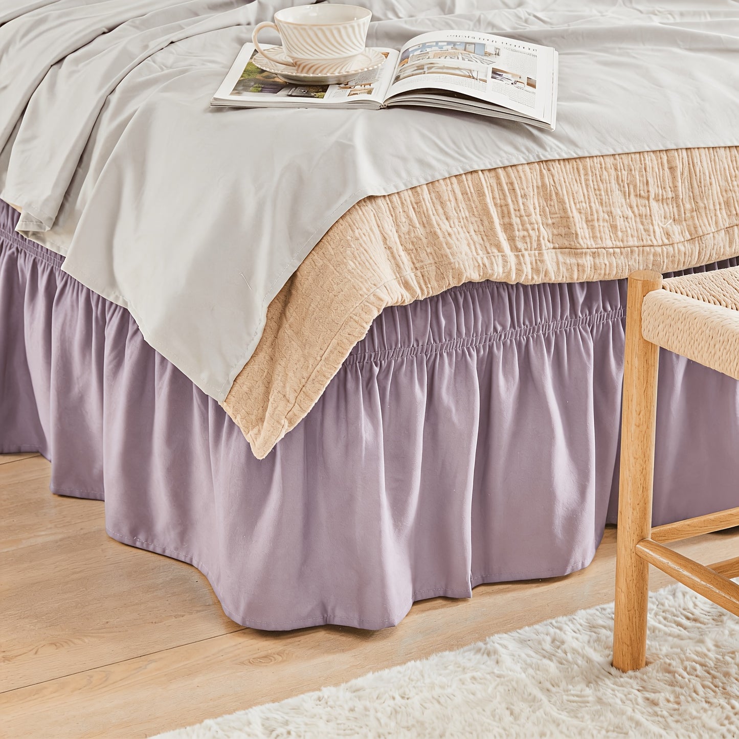 Leafy Bedding Queen Size Bed Skirt with Ruffle Trim - Adjustable Elastic Bed Ruffle, Microfiber Bedding Suitable for Twin/Full/Queen Beds, Machine Washable, Fade Resistant, Easy Fit Wrap Around Skirt, Traditional Style for or Rooms
