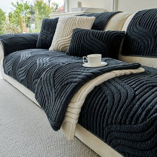 1pc of Plush, Non-Slip Sofa Cover That Is Modern And Luxurious, Pet-Friendly, Breathable, And Stylish for Home Decoration. It Is Appropriate for The Living Room, Bedroom, Or Office, Made from Polyester Fabric, Machine Washable, And Without Any Print