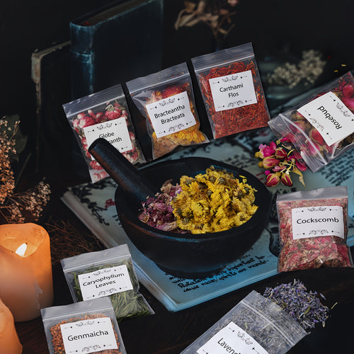 70pcs Witchcraft Supplies Herbs Kit, Multi-Item Party Favor Packs 18+, Dried Flowers for Witch Beginner, Bulk Herb Gift Set for Wicca, Pagan, Wiccan Rituals, Magic Spell, Altar Supplies Healing Natural Herbal for Candle Soap Making