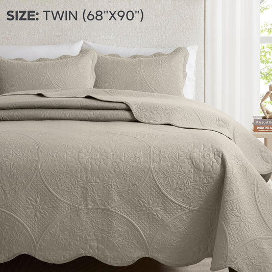 3pcs Luxury Quilted Bedspread Set – Oversize Quilt Coverlet Soft & Cozy Floral Bedspread with Pillow Shams, Breathable Lightweight for Bedroom & Guest Room Decor