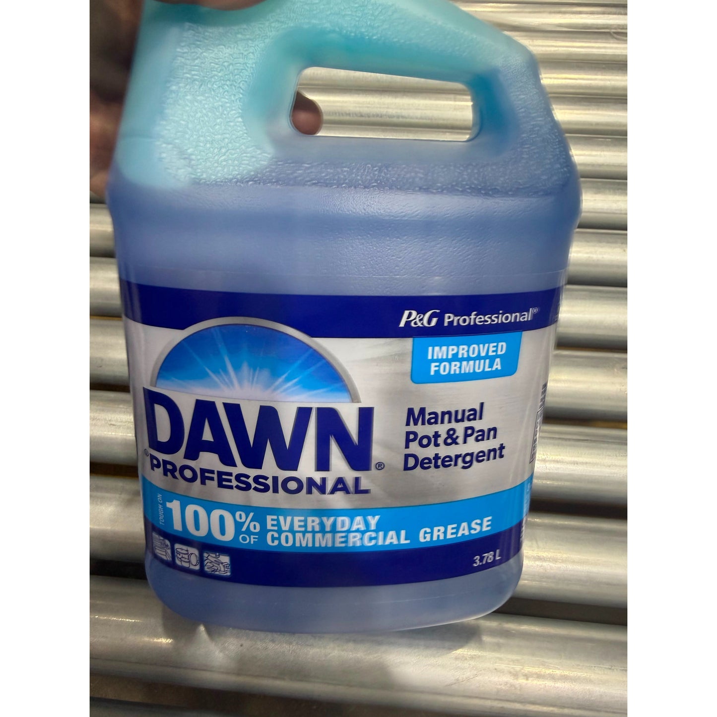 Dawn Professional Dish Soap 1 Gallon 134 fl oz - Heavy Duty Commercial Strength Liquid Dish Detergent, Grease Cutting Formula for Pots, Pans, Dishes & Kitchen Surfaces, Restaurant & Home Use