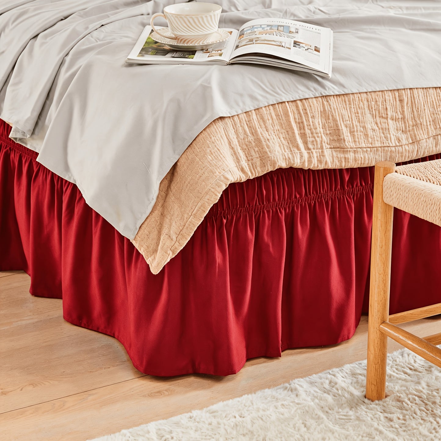 Leafy Bedding Queen Size Bed Skirt with Ruffle Trim - Adjustable Elastic Bed Ruffle, Microfiber Bedding Suitable for Twin/Full/Queen Beds, Machine Washable, Fade Resistant, Easy Fit Wrap Around Skirt, Traditional Style for or Rooms