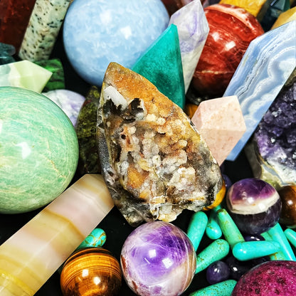 Crystal Gemstone Box Set 1LB – Bohemian Natural Raw Healing Stones Assorted Shapes Colorful Lucky Crystals Gift Set for Women
