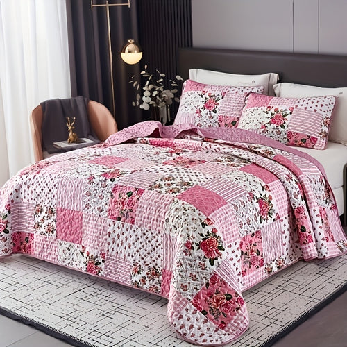 3pcs Sweet Pink Quilted Bedspread Set, Floral Patchwork Print, Includes 1 Bedspread And 2 Pillowcases, Machine Washable, All Seasons Available, Soft, Breathable And Comfortable Bedroom Dormitory Decoration Bedding Set