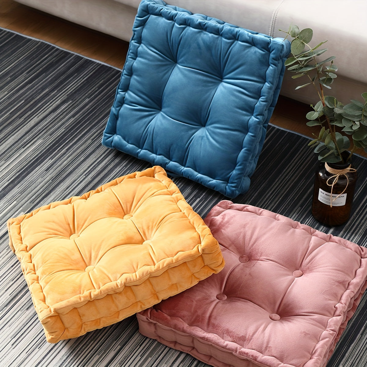 1pc Square Flannel Futon Mat Thickened for All Seasons, Chair and Stool Mat, Cushion, Steamed Bun Seat Mat, Futon Meditation Mat, Decorative Ornament, Bay Window Pillow