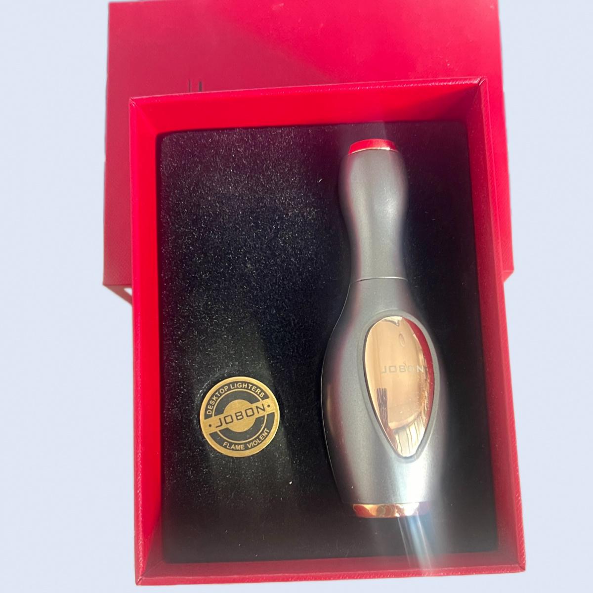 A Lighter Designed Like a Bowling Ball, This Novelty Metal Torch Igniter Is Refillable And Can Withstand High Temperatures. It'S Windproof And Features Direct Gas Injection, Making It Ideal for Decoration, Gifts, Camping, And Grilling