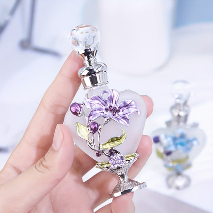 Refillable Perfume Bottle 10ml Vintage Glass Travel Atomizer Essential Oil Dispenser Portable Mini Spray Bottle Enamel Peach Heart Design Gift for Women