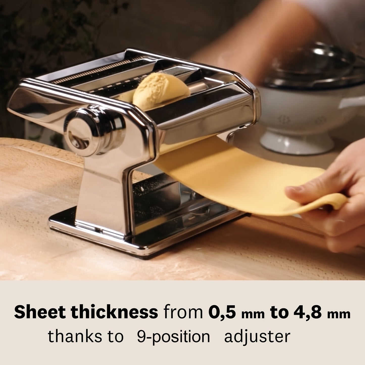 Manual Pasta Maker - 9 Adjustable Thickness Settings, Stainless Steel Pasta & Noodle Cutter for Spaghetti, Fettuccine, Lasagna & Dumpling Wrappers, Durable Kitchen Tool with Stable Structure
