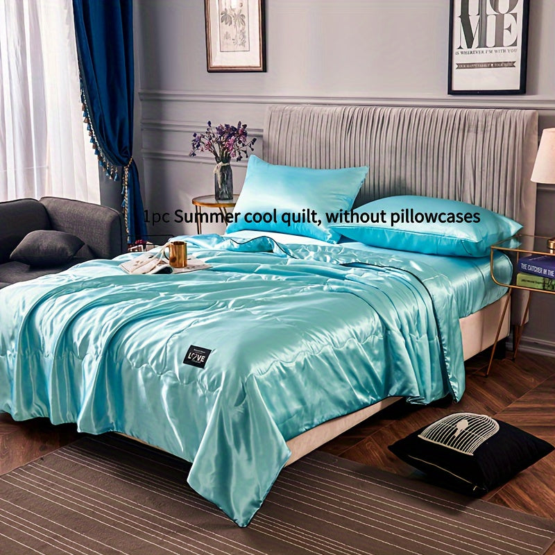 1pc Ultra-Soft Cooling Satin Quilt - Light Gray, Breathable & Smooth Summer Bedding for Home, Dorm, or Hotel Use, Machine Washable, Pillowcase Not Included, Contemporary Style, Dorm Room Essentials | Modern Bedroom Decor | Satin Weave Quilt