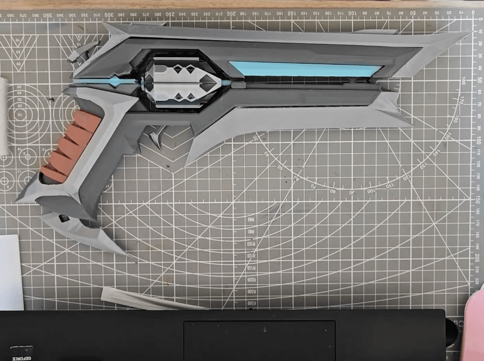 Kuronami Sheriff Valorant Gun Prop l Valorant Fan GIft