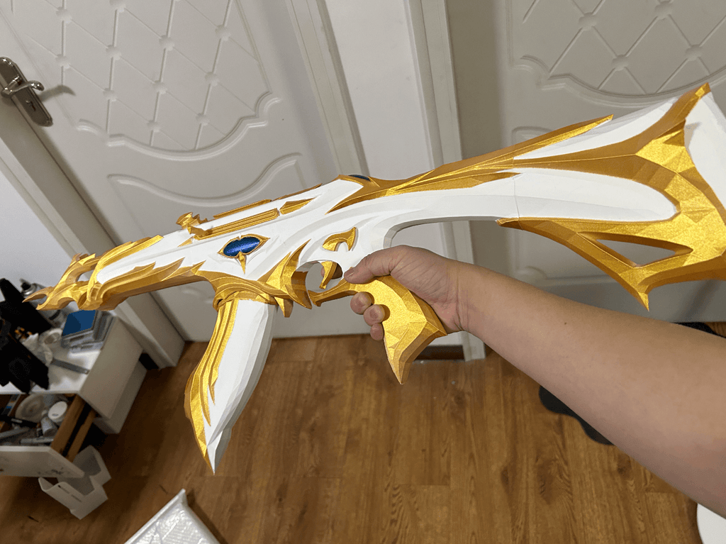 Forsaken Vandal Gun Prop IRL l Valorant-Inspired Replica l Cosplay & Collectible