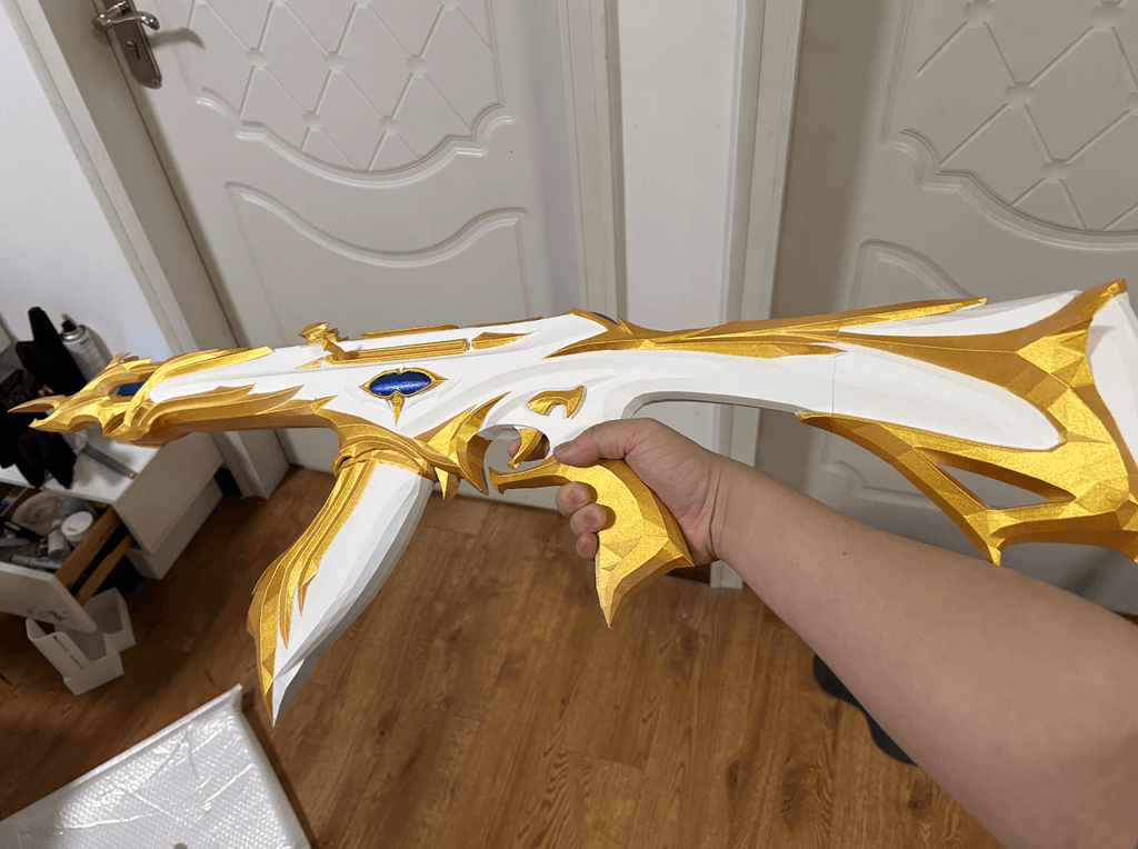 Forsaken Vandal Gun Prop IRL l Valorant-Inspired Replica l Cosplay & Collectible