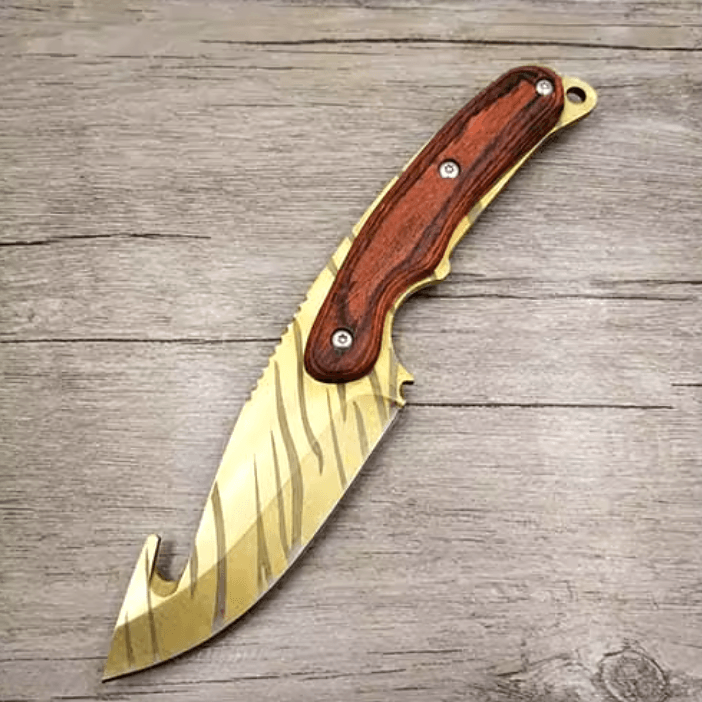 CS2 Gut Knife IRL l Counter-Strike 2 Knife Skin Replica