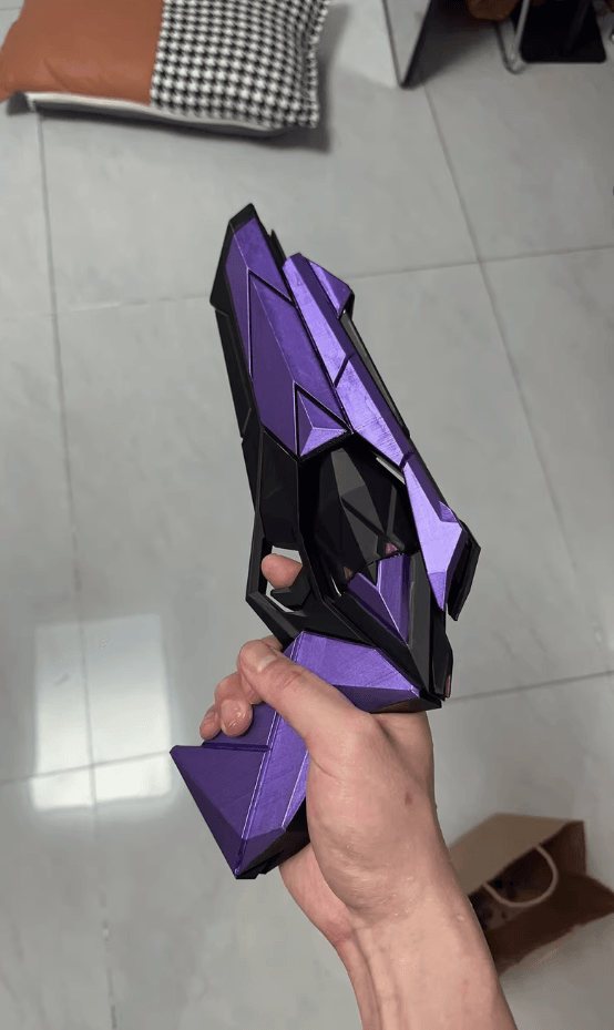 Araxys Sheriff Replica l Valorant Sheriff Skin IRL l Sci-Fi Gaming Collectible Prop