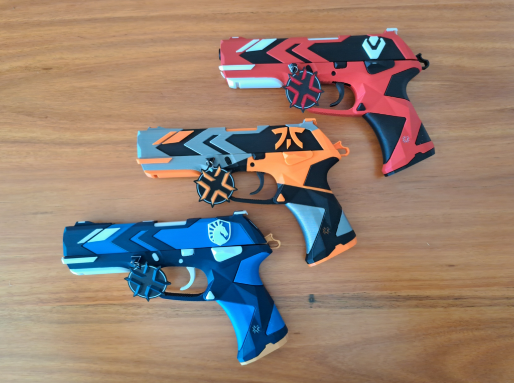 Fnatic VCT Classic | 40cm Valorant Replica Pistol | Valorant Gift