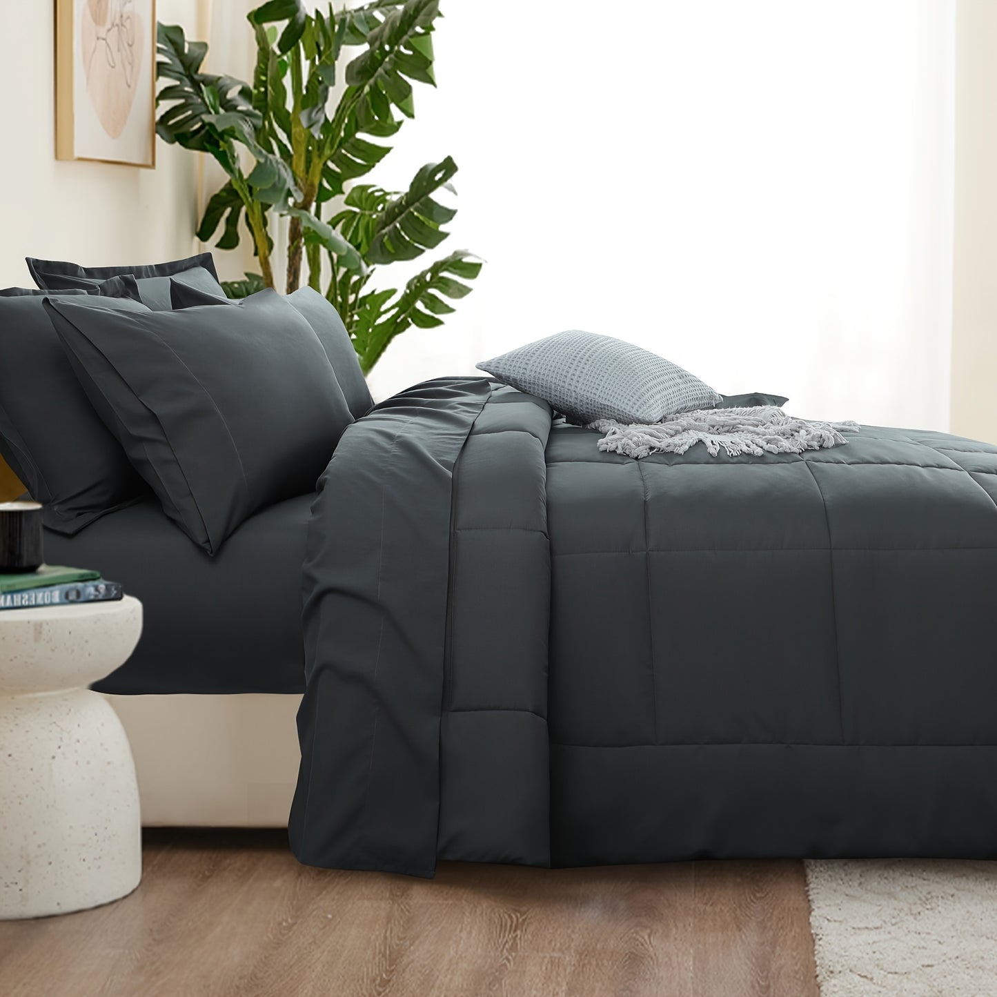 7pcs Comforter Set-Luxury Soft Fluffy Bedding With 1 Comforter, 1 Fitted Sheet, 1 Flat Sheet, And 4 Pillowcases & Pillow Cover-All Season Quilte Set Queen, Hypoallergenic, Breathable, Easy Care, Valentine'S Day Bed In A Bag, Gifts For Her