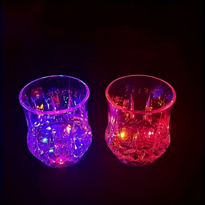 2/4/6 Light Cups, Pour On The Bright Induction Pineapple Cup, Glow In The Dark Party Supplies, Colored LED Light Cups, Suitable for Parties, Birthdays, Christmas, Disco, Valentine's Day Birthday Gifts (6.76oz)
