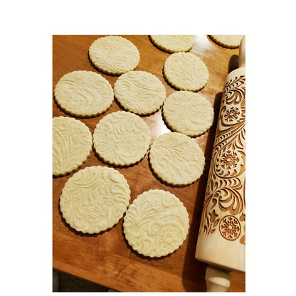 1pc Wooden Rolling Pin with Christmas Snowflake Pattern - Engraved Embossed Cookie Cutters, Ideal for Baking and Kitchen Decor, Perfect Gift for Birthdays, Holidays, and Moving, Festive Kitchen Tool|Decorative Rolling Pin|Durable Rolling Pin