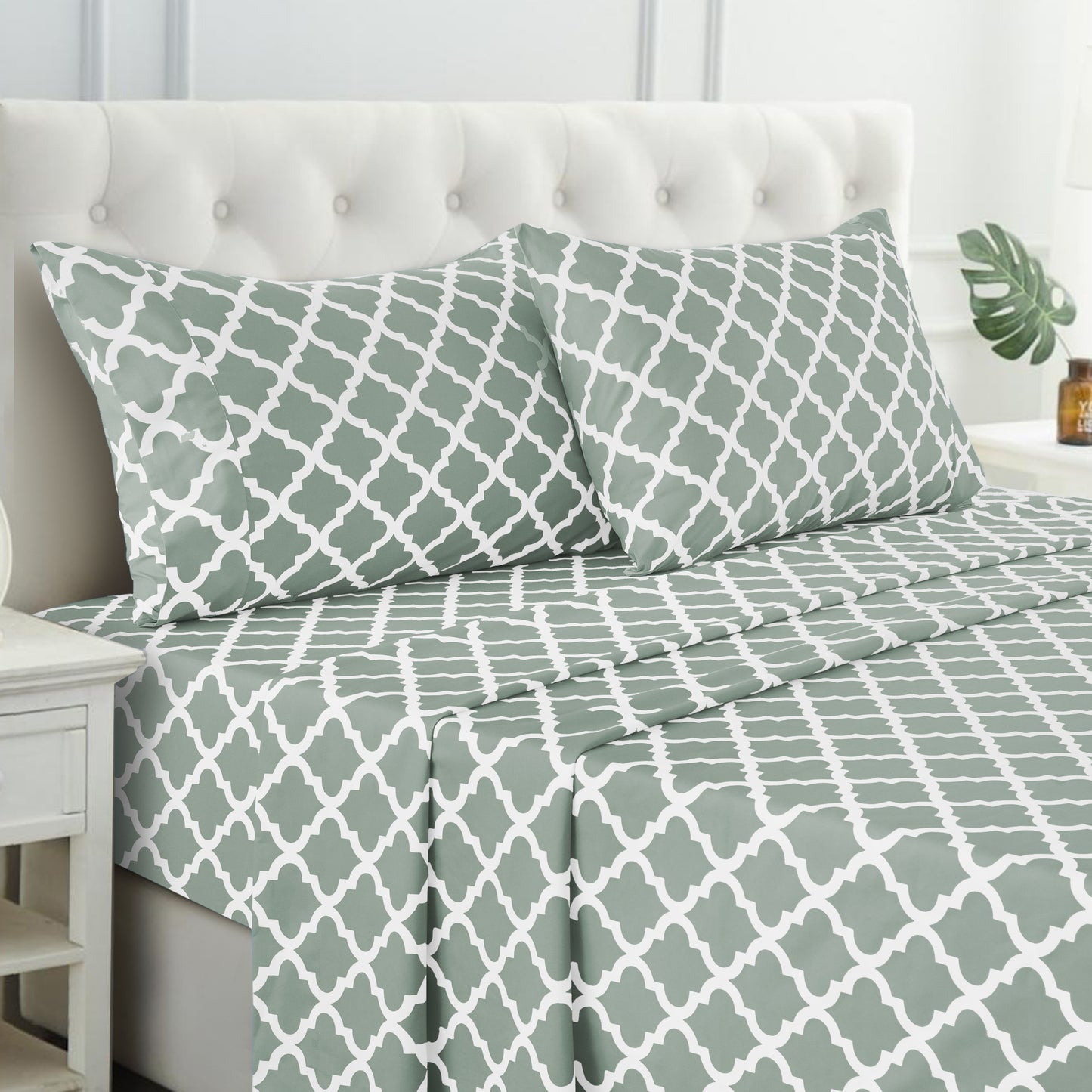 Lux Decor 4 Pieces Quatrefoil Bed Sheets - Stylish Comfy Bedding Set - Hotel Luxury Skin Friendly Cooling Sheets & Pillowcases Without Filler - Classic Collection With 16 Inches Deep Pocket - Shrinkage & Fade Resistant