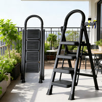 Medium Black