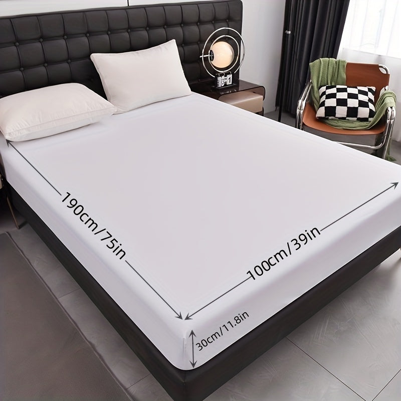 1pc Waterproof Fitted Sheet - Soft, Comfortable, Breathable Solid Color Mattress Cover, Ideal For Bedroom, Guest Room, Machine Washable Polyester Fabric, Breathable Liner, No Print Design, Dorm Room Essentials | Modern Aesthetic | Smooth Texture
