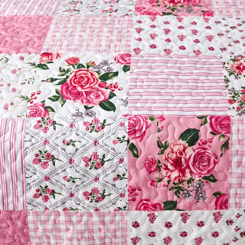 3pcs Sweet Pink Quilted Bedspread Set, Floral Patchwork Print, Includes 1 Bedspread And 2 Pillowcases, Machine Washable, All Seasons Available, Soft, Breathable And Comfortable Bedroom Dormitory Decoration Bedding Set
